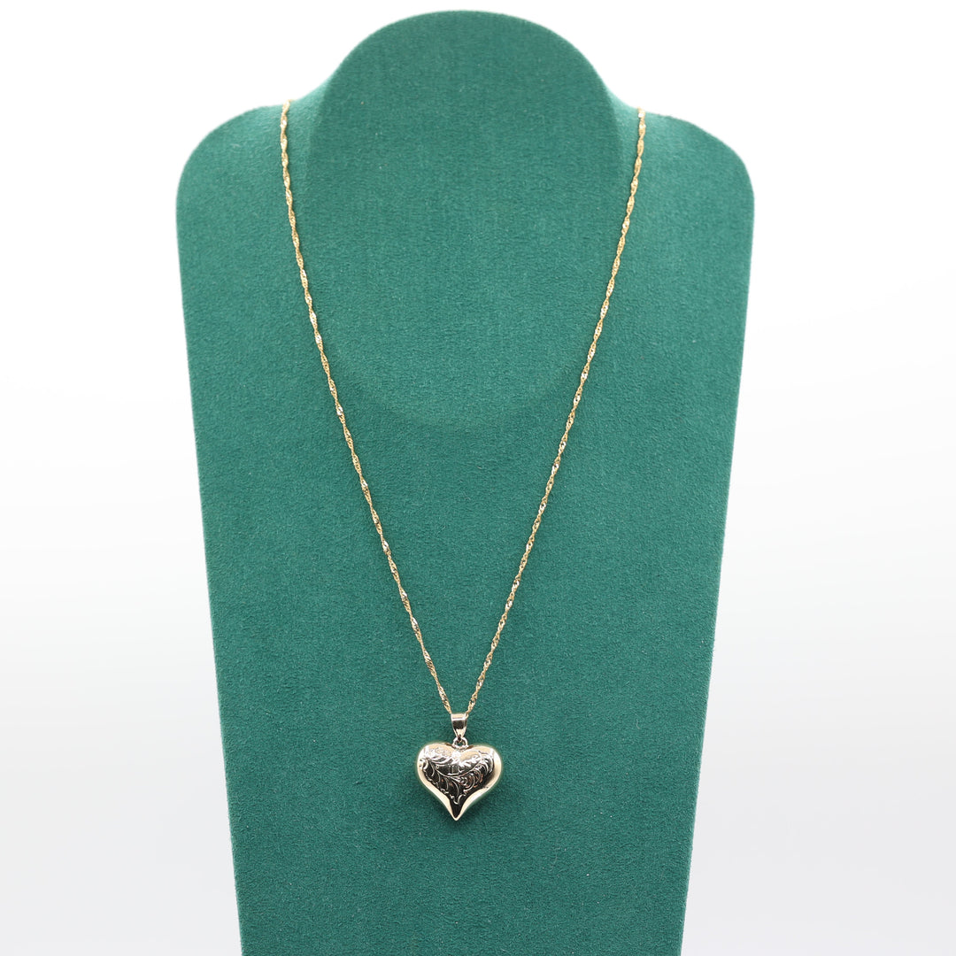 14k Yellow Gold Heart Charm Italy Pendant Necklace 2.9g