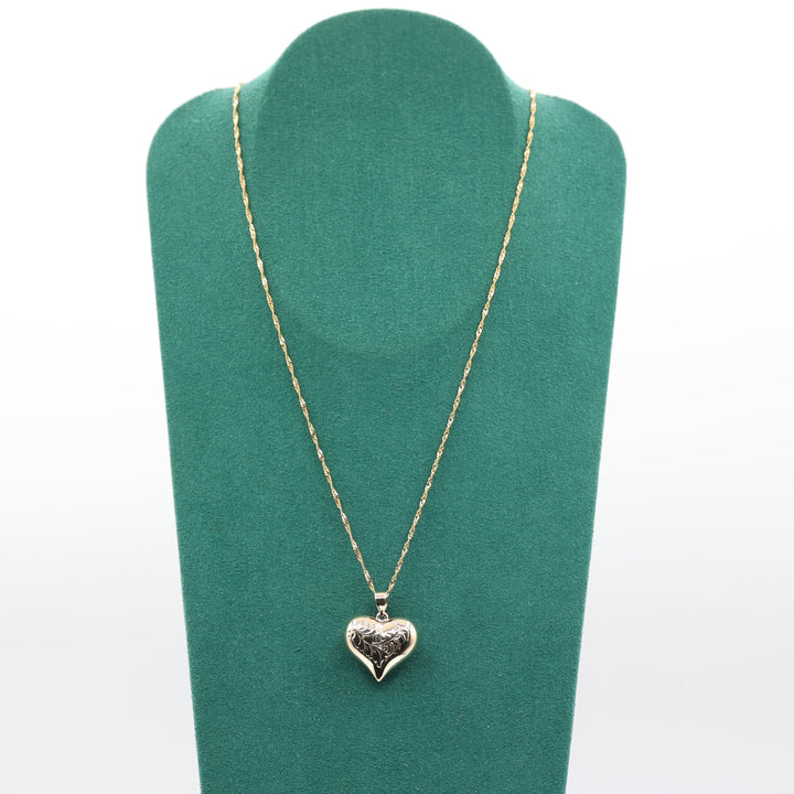 14k Yellow Gold Heart Charm Italy Pendant Necklace 2.9g