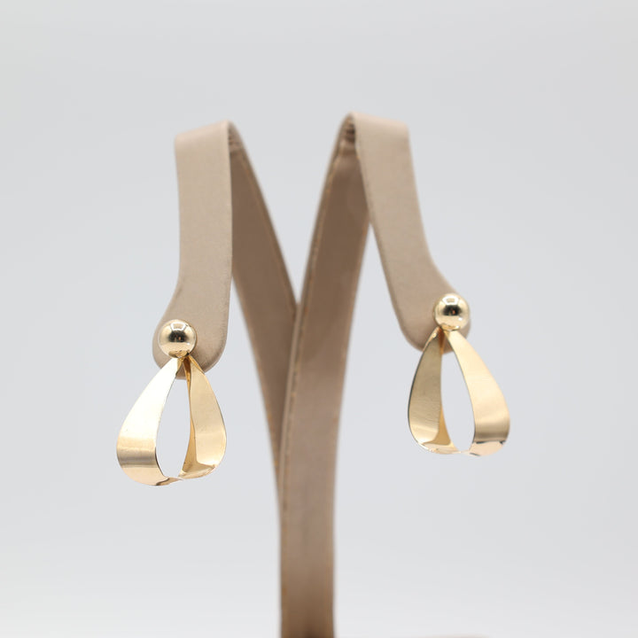 14k Gold Open Oval Dangle Earrings for Elegant Style
