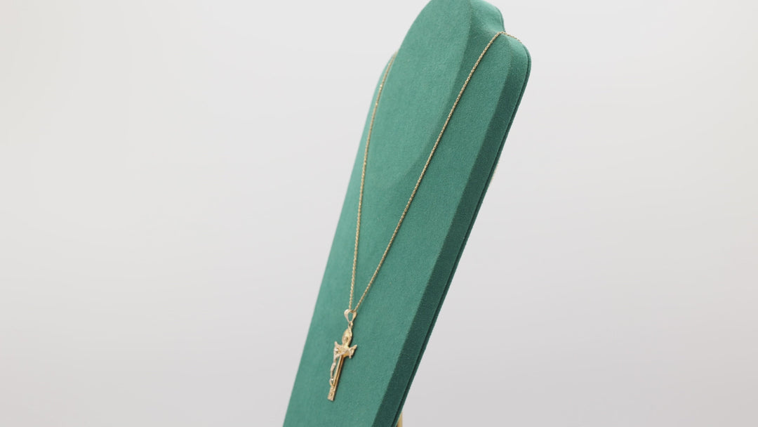10k Yellow Gold 22inch Chain with Cross Pendant Necklace