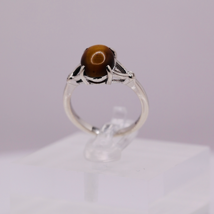 925 Sterling Silver Ring with Faux Tigers Eye - Size 5.75