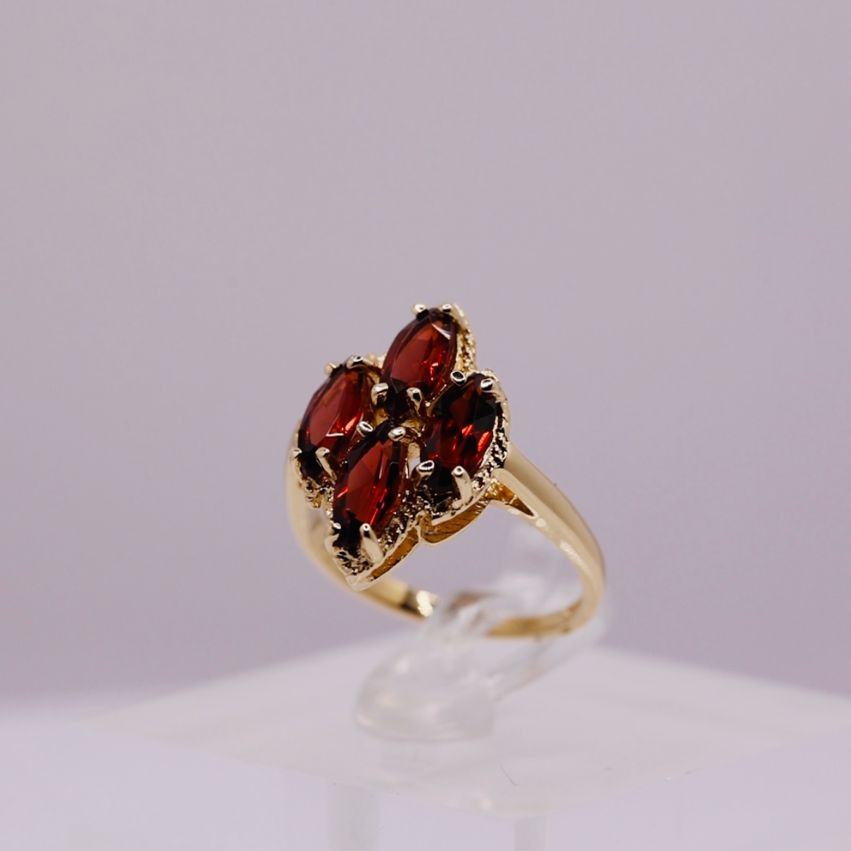 14k Yellow Gold Four Marquoise Garnet Kite Shape Ring - Size 6