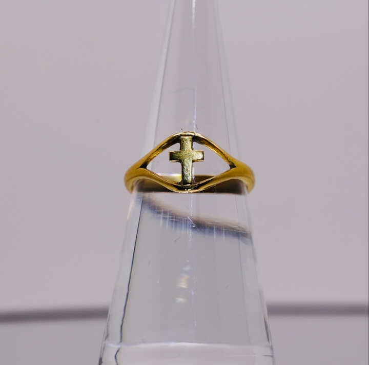 22k Yellow Gold Halo Style Cross Ring - Size 5.5