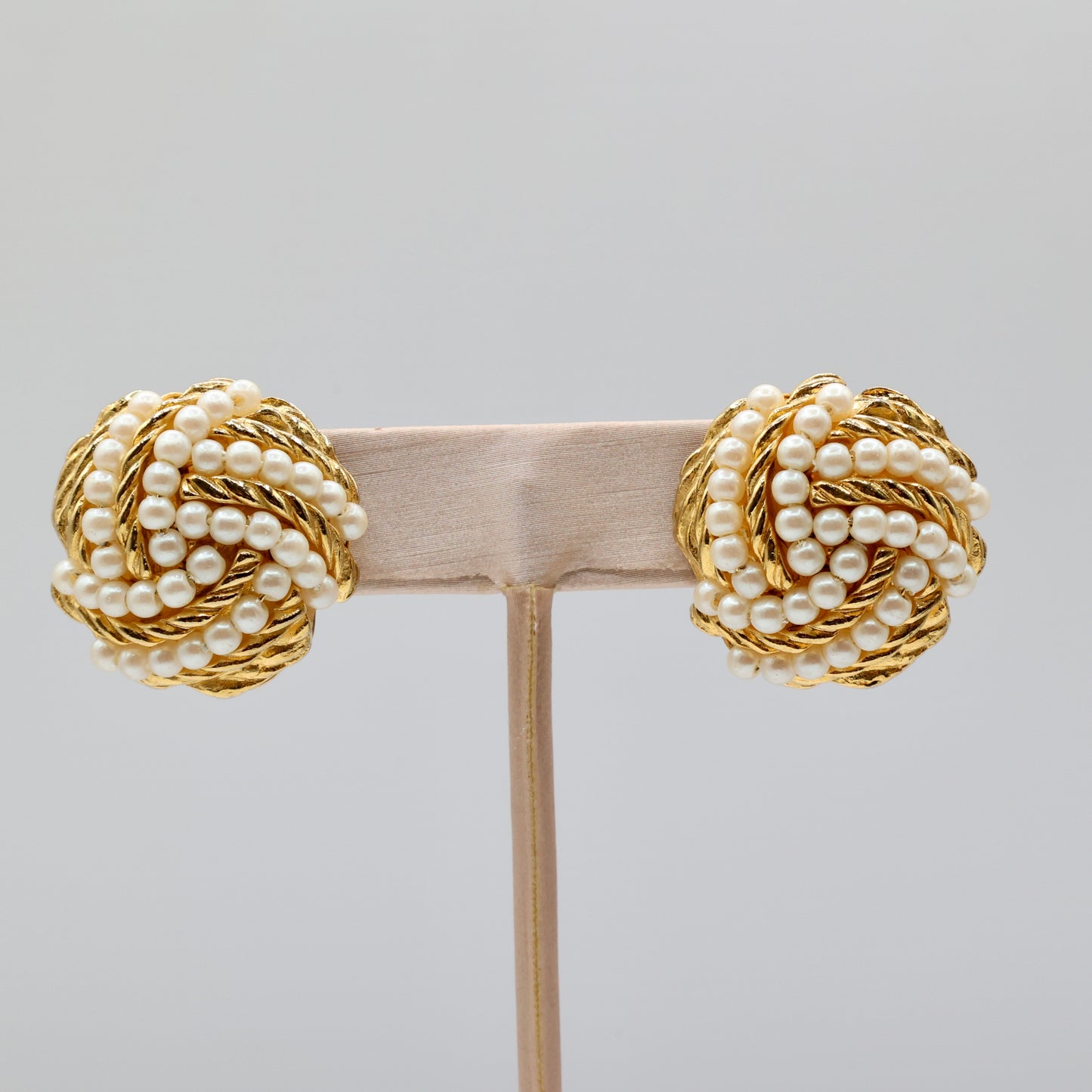 Avon Gold and Pearl Cluster Twist Earrings