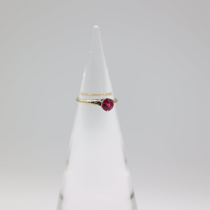 14K Yellow Gold Pink Sapphire Ring 5.5mm Stone Size 6 Gift Ready