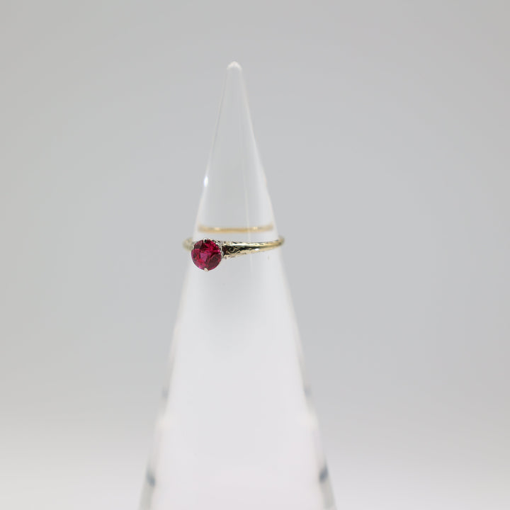 14K Yellow Gold Pink Sapphire Ring 5.5mm Stone Size 6 Gift Ready