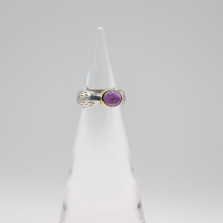 Sterling Silver Amethyst Cabochon Ring 9x7mm With 18K Gold Accents Size 5.5