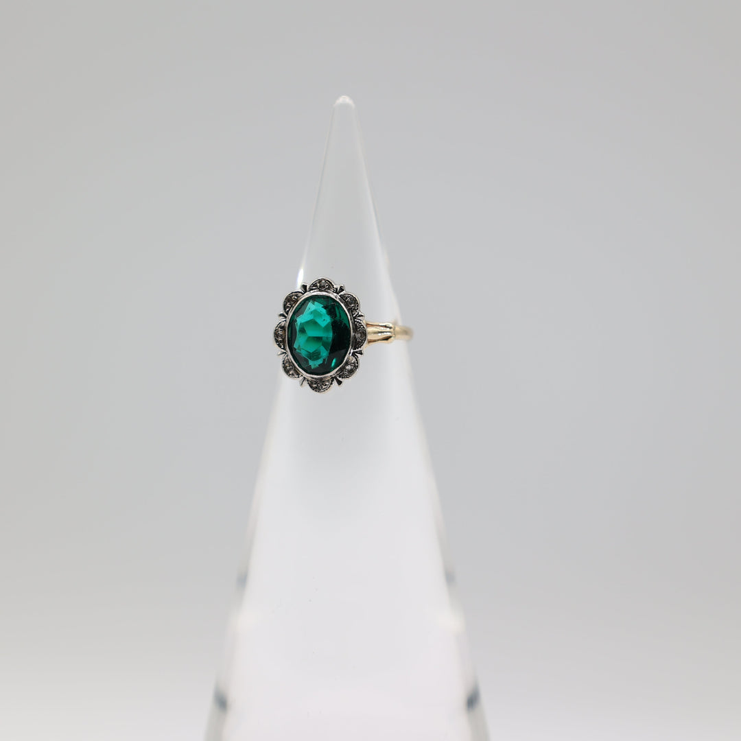 10K Yellow Gold Oval Cut Green Crystal Ring With Scalloped Diamond Border 4.75