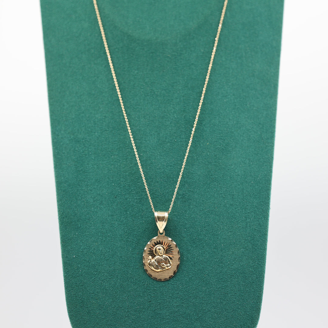 10K Yellow Gold 22 Inch Chain with Christ Oval Pendant