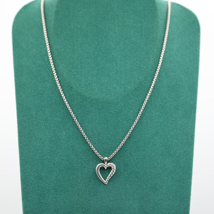 David Yurman 16 Inch 925 Silver Mini Open Heart Pendant Necklace