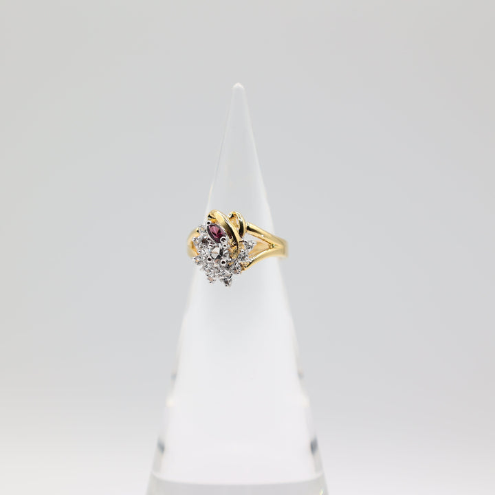 10k Yellow Gold White and Purple Cluster Ring Size 7.75
