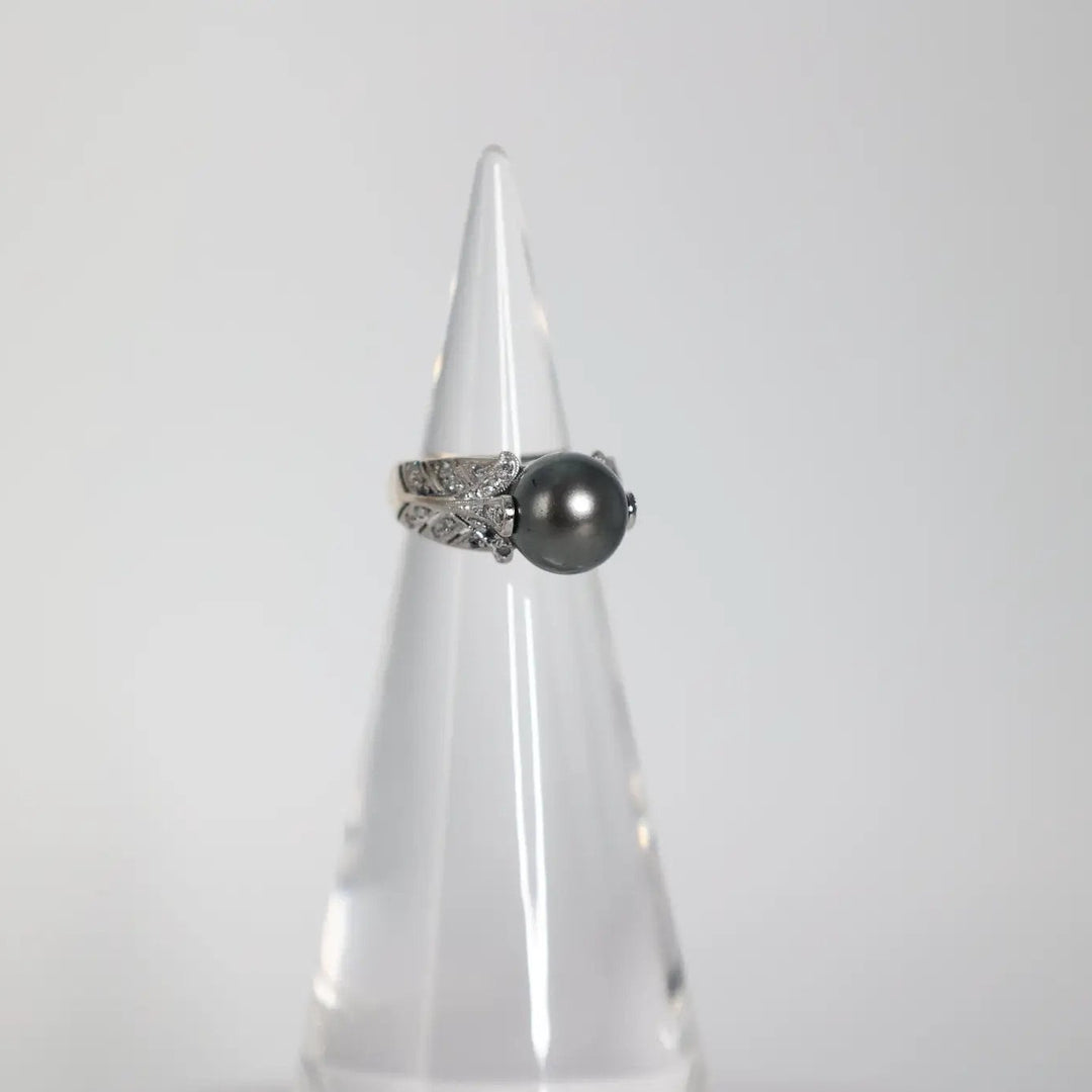 18K White Gold Dark Tahitian Pearl Diamond Accent Ring Size 6 by Annie McConnell's Renewed Elegance