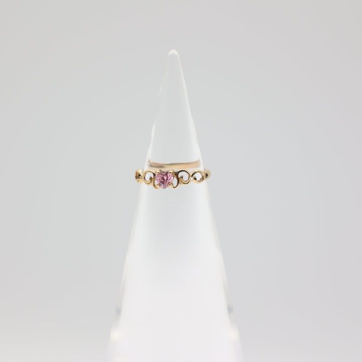 10k Yellow Gold Pink Heart Stone Ring Size 4