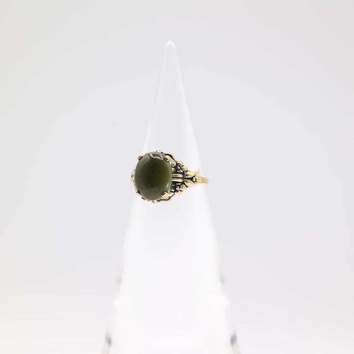 10k Yellow Gold 12x10mm Oval Jade Stone Ring Size 7.5