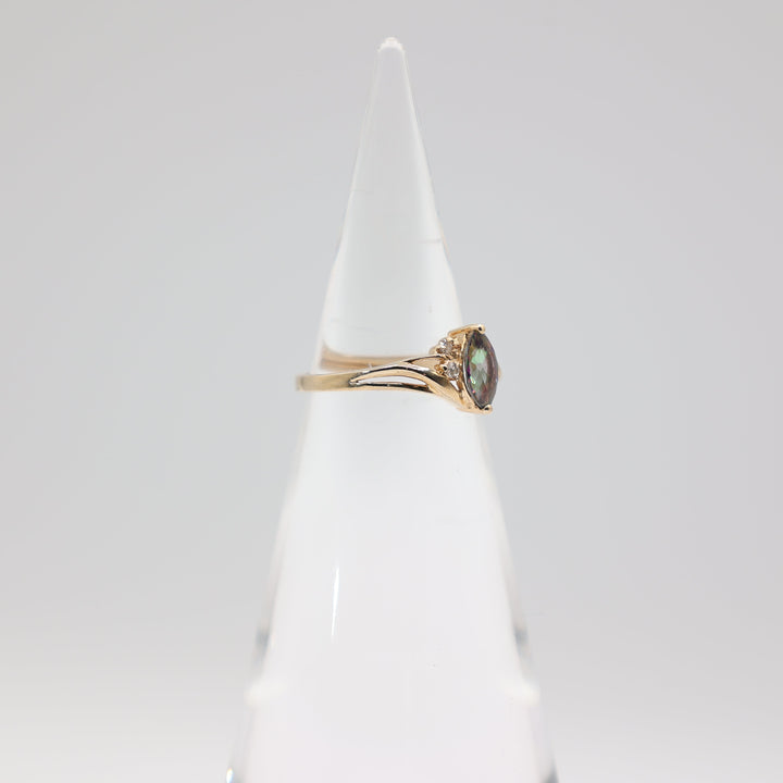 10k Yellow Gold Marquise Cut Mystic Topaz Diamond Accent Ring - Size 6.75 / 1.67 g