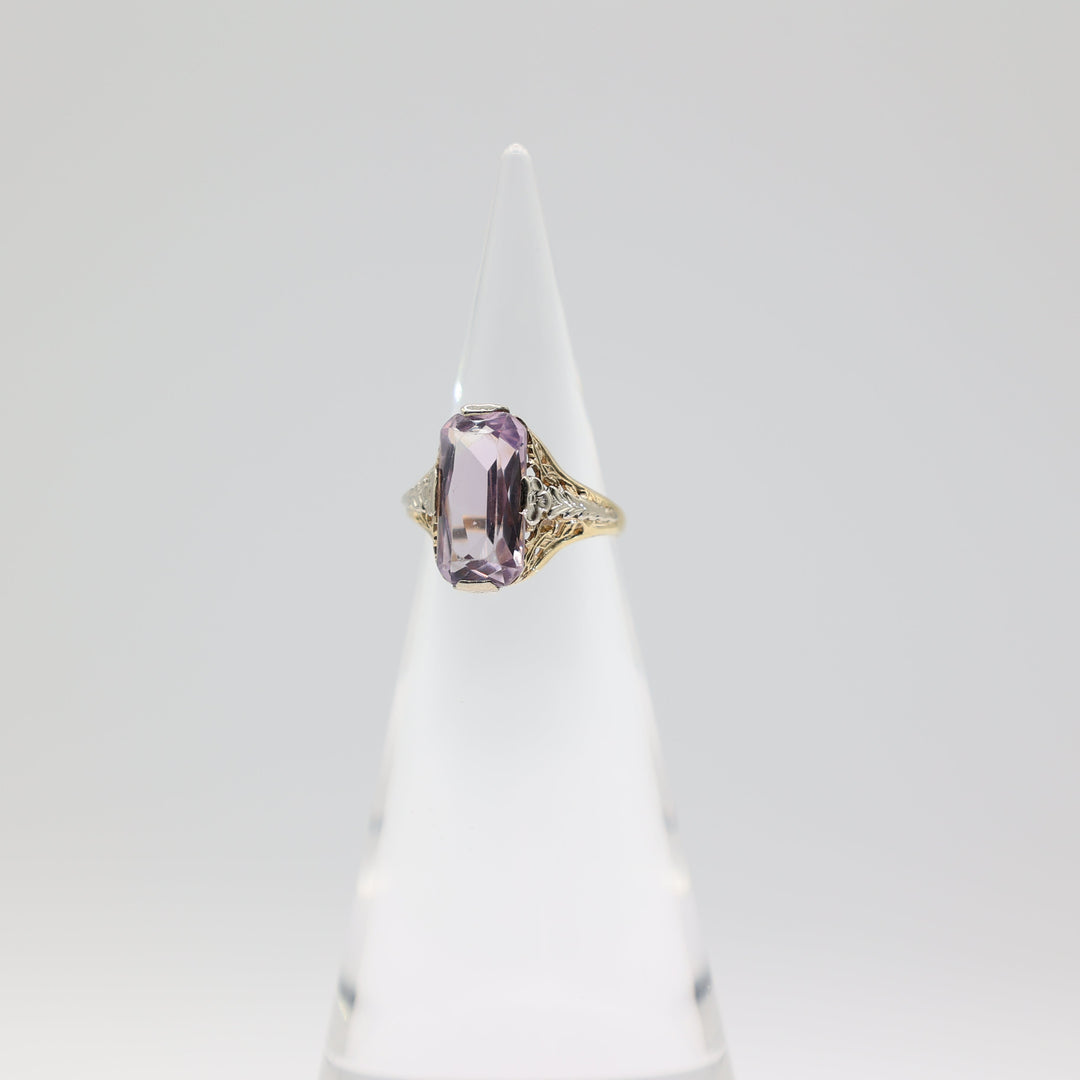 10k Art Deco Two Tone Gold & Emerald Cut Amethyst Floral Engraved Ring Size 7.5