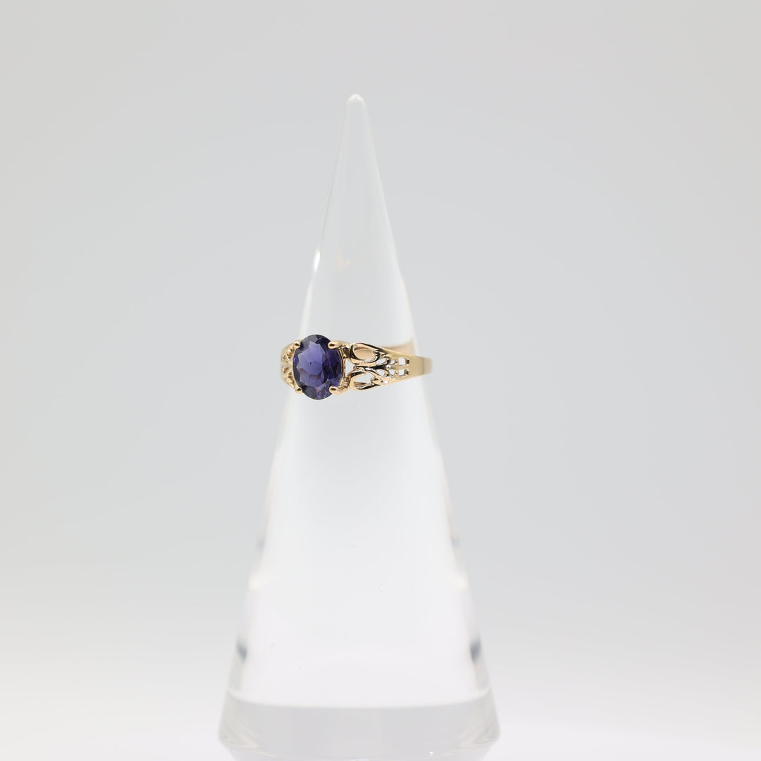 10K Yellow Gold Filigree Band with 9x7mm Oval Iolite Stone Ring Size 9