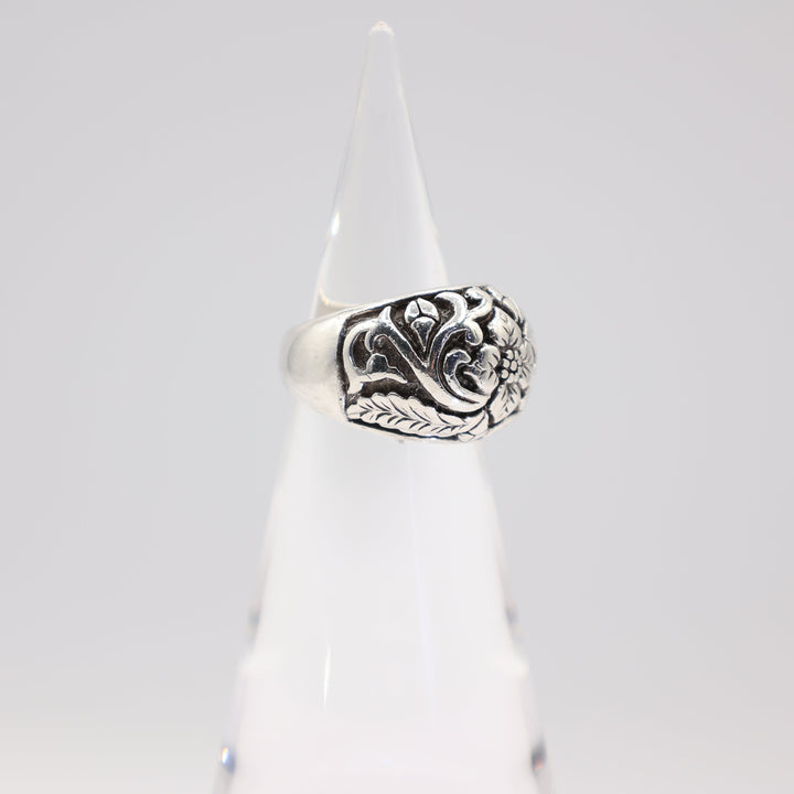925 Sterling Silver Floral and Vine Artistic Design Ring - Size 8.5