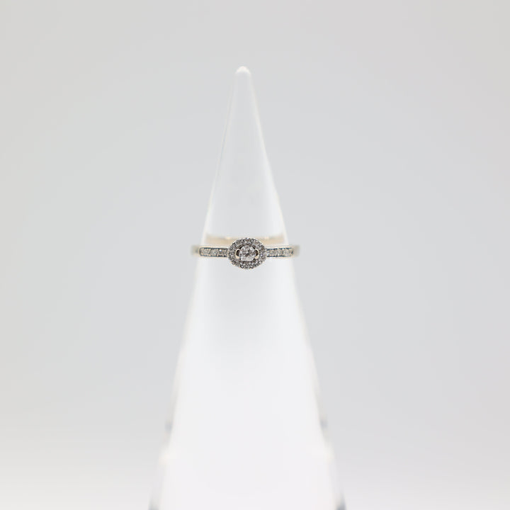 10k White Gold Band with 2.5mm Diamond & Diamond Halo Ring Size 5.25