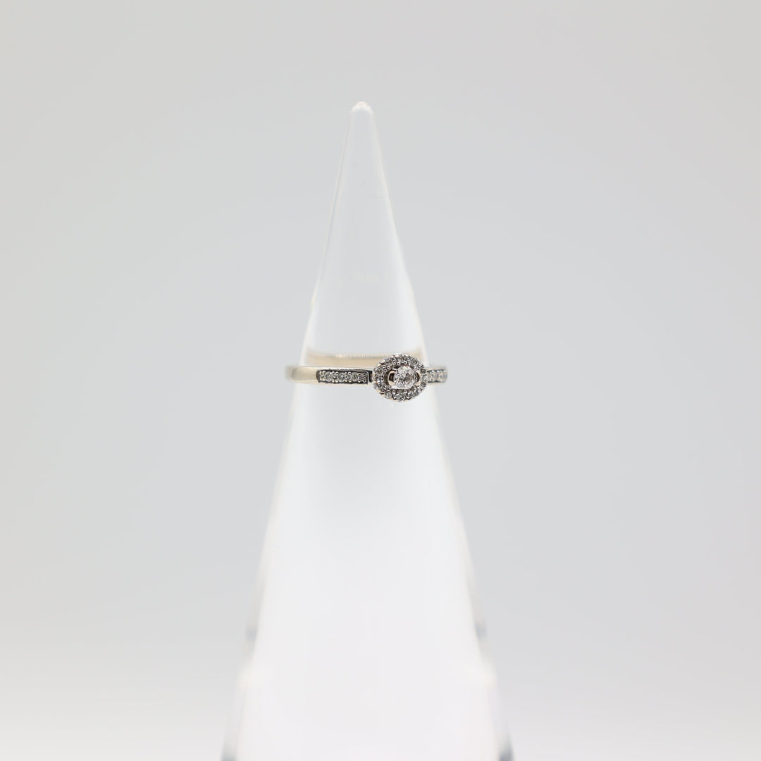 10k White Gold Band with 2.5mm Diamond & Diamond Halo Ring Size 5.25