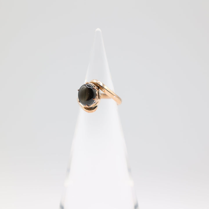 18K Yellow Gold 9X8mm Black Star Sapphire Ring Size 5.5