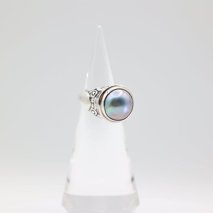 925 Sterling Silver 15mm Blue Mother of Pearl Ring Size 9