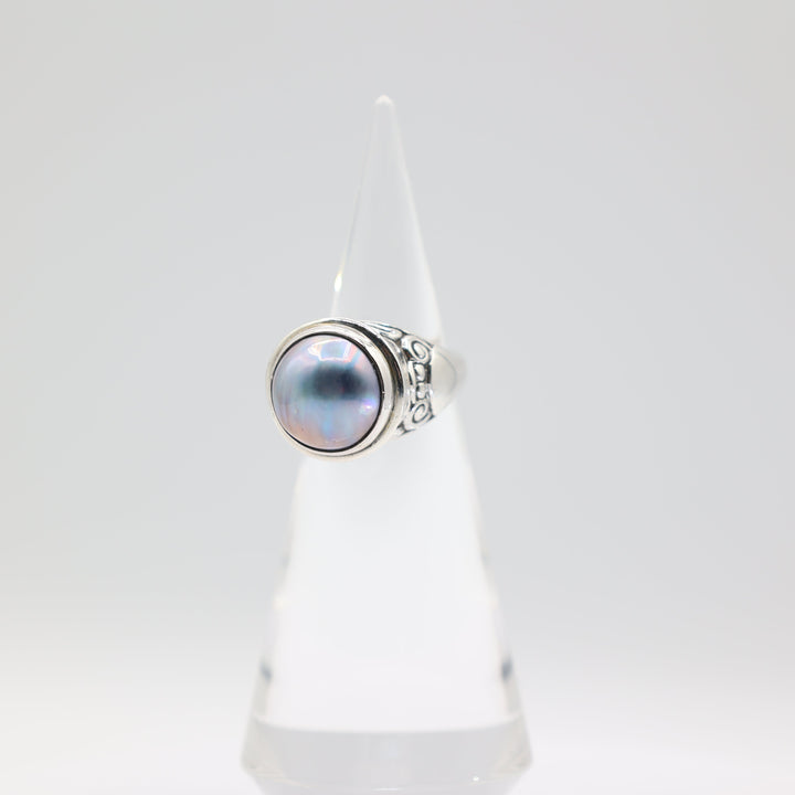 925 Sterling Silver 15mm Blue Mother of Pearl Ring Size 9
