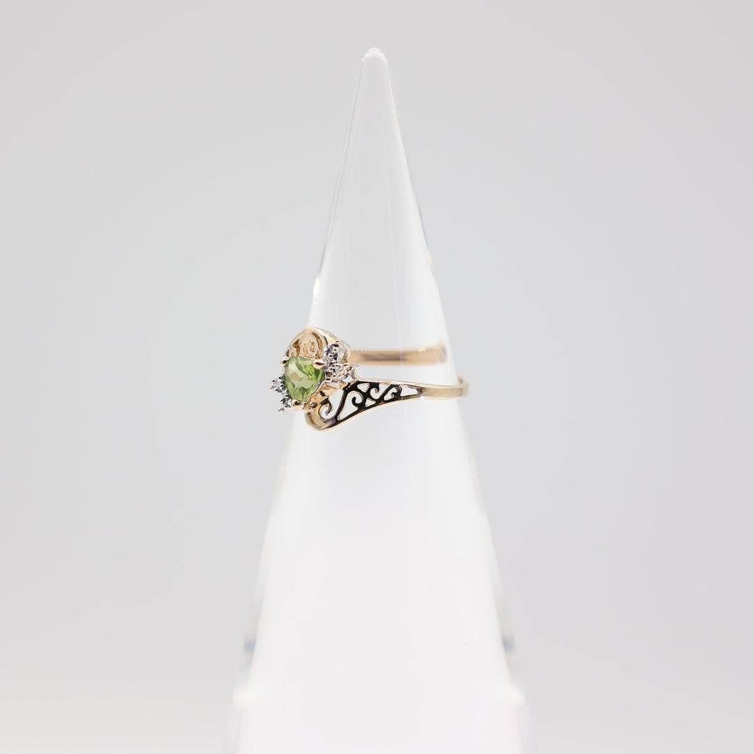 10k Gold Heart Shaped Peridot Ring with Diamonds- Size 7