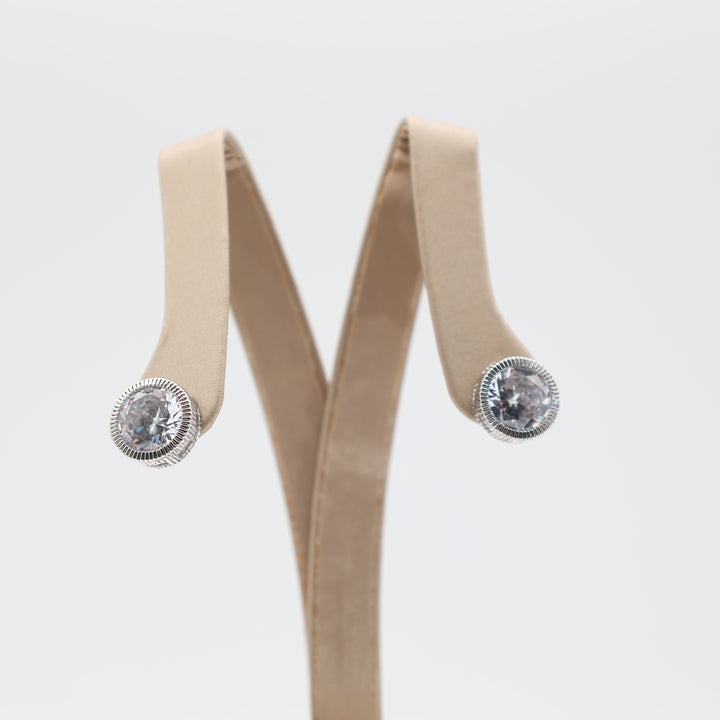 925 Sterling Silver Round Clear Crystal Halo Stud Earrings