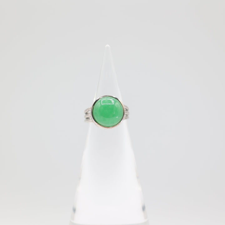 925 Sterling Silver 13.80 mm Jadeite Round Ring- Size 8- 9.25g