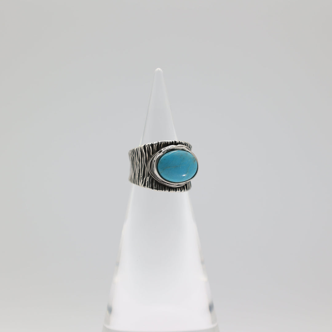 925 Sterling Silver Trunk Textured Turquoise Ring Size 7