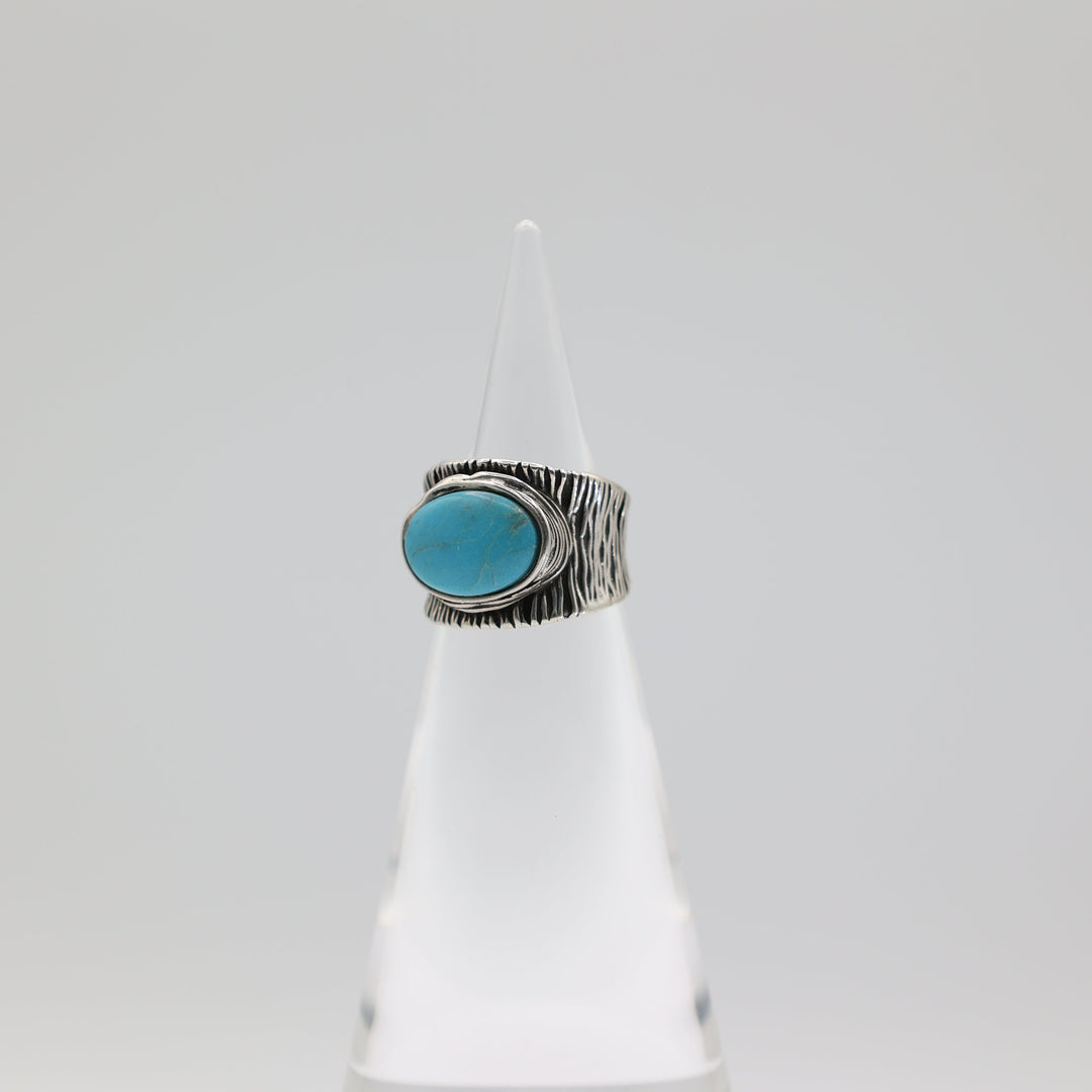 925 Sterling Silver Trunk Textured Turquoise Ring Size 7