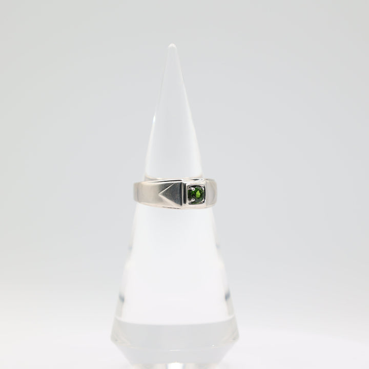 925 Sterling Silver Men's 4.5mm Round Emerald Stone Ring Size 12.75