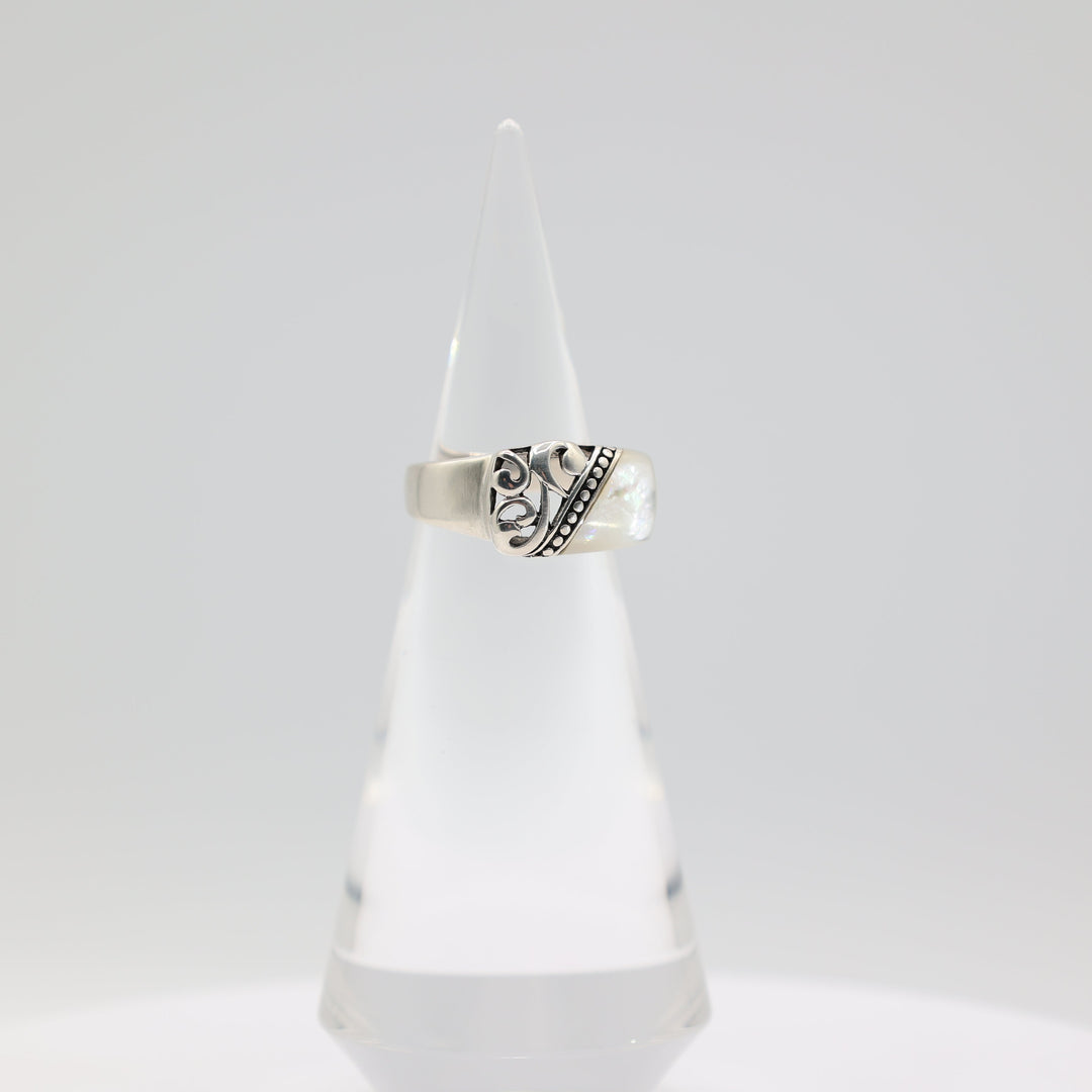 925 Sterling Silver Filigree Mother Of Pearl Ring Size 8.75