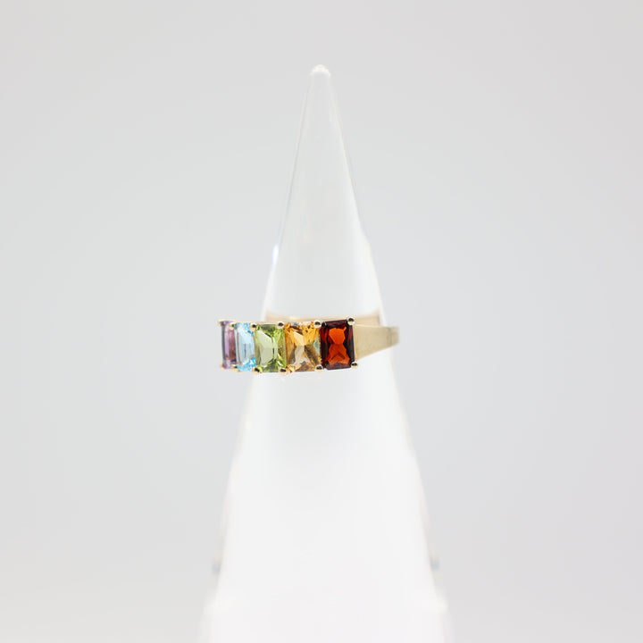14k Yellow Gold Multi-colored gem stone Ring Size- 7