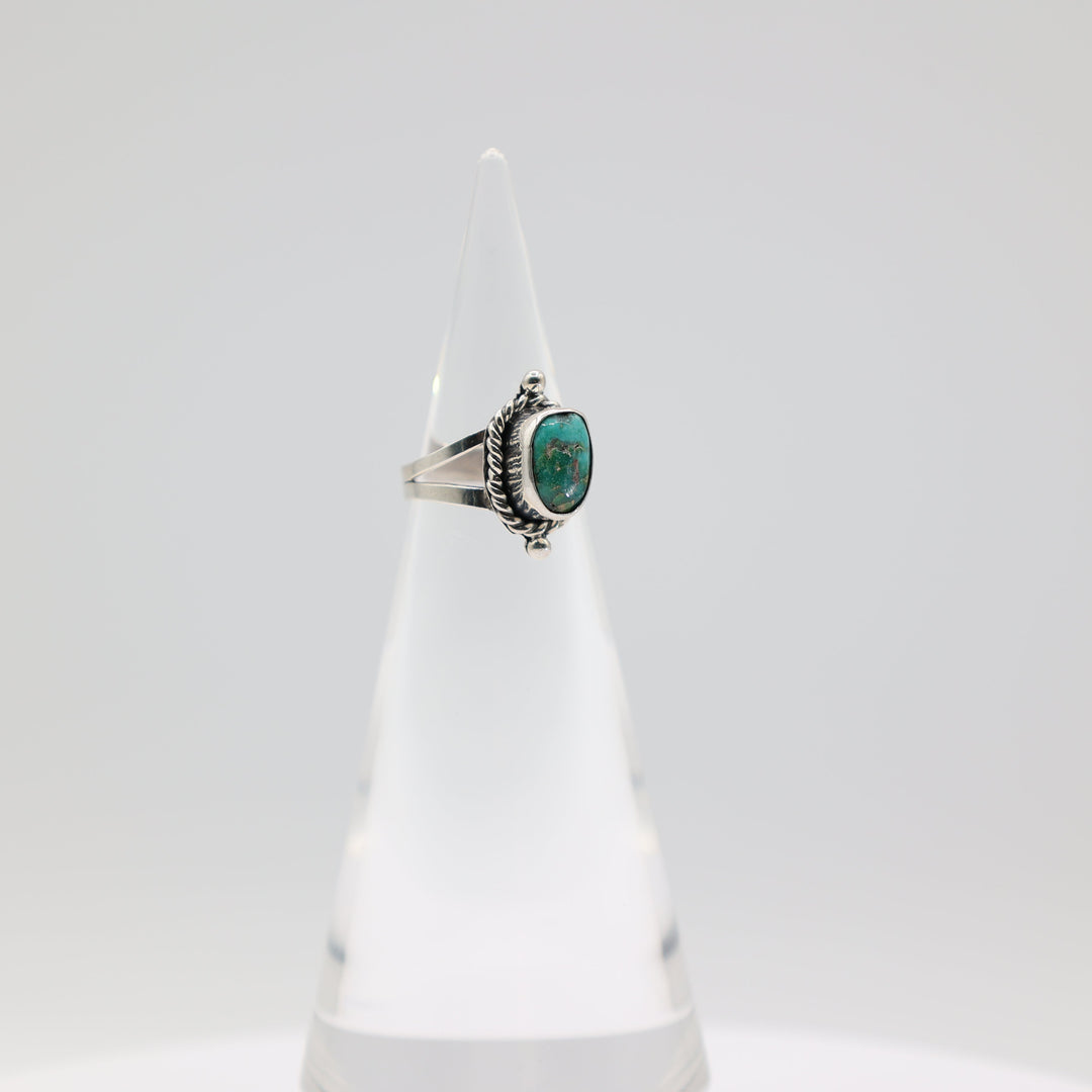 925 Sterling Silver Turquoise Stone with Braided Halo Ring Size 5.5