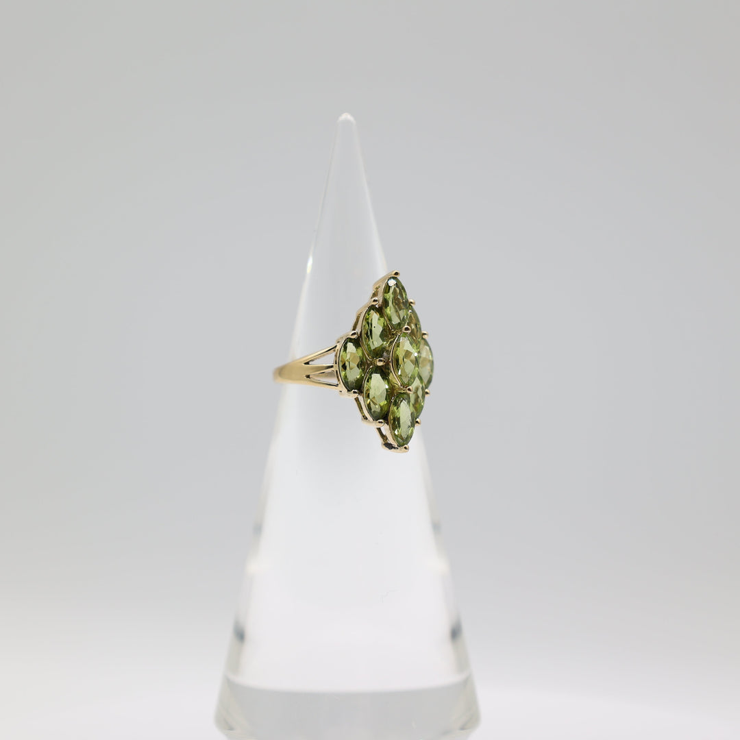 10K Yellow Gold Marquise Peridot Cluster Ring Size 8.75