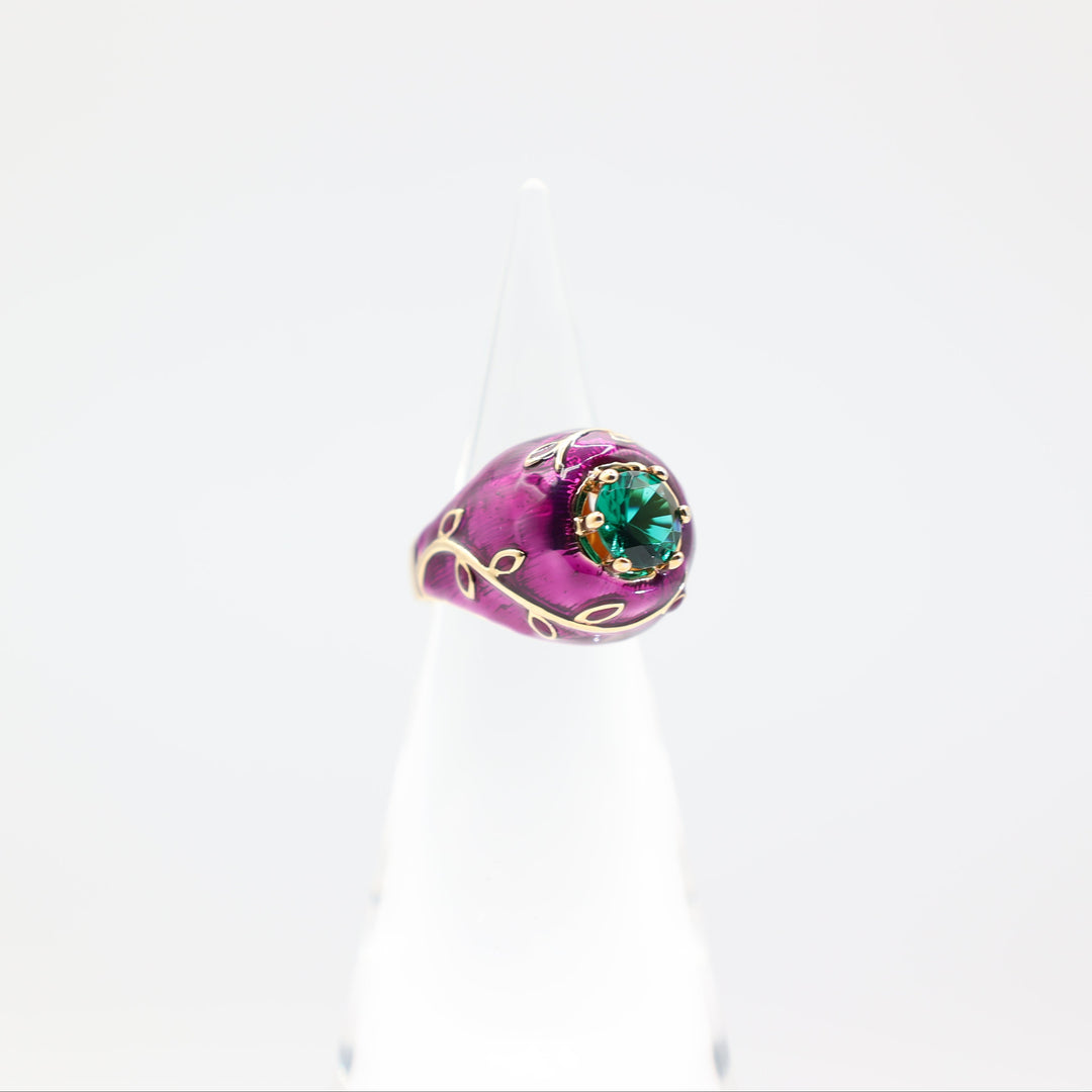 Princess Amanda A La Swiss Vine Purple with Green Gem Statement Ring- Size 8