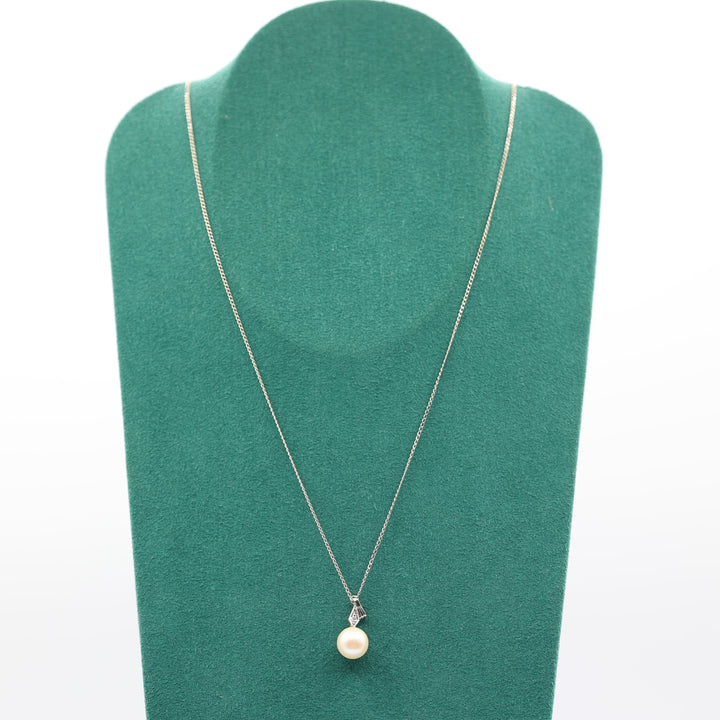 14k White Gold Pearl & Diamond accent Drop Pendant Necklace