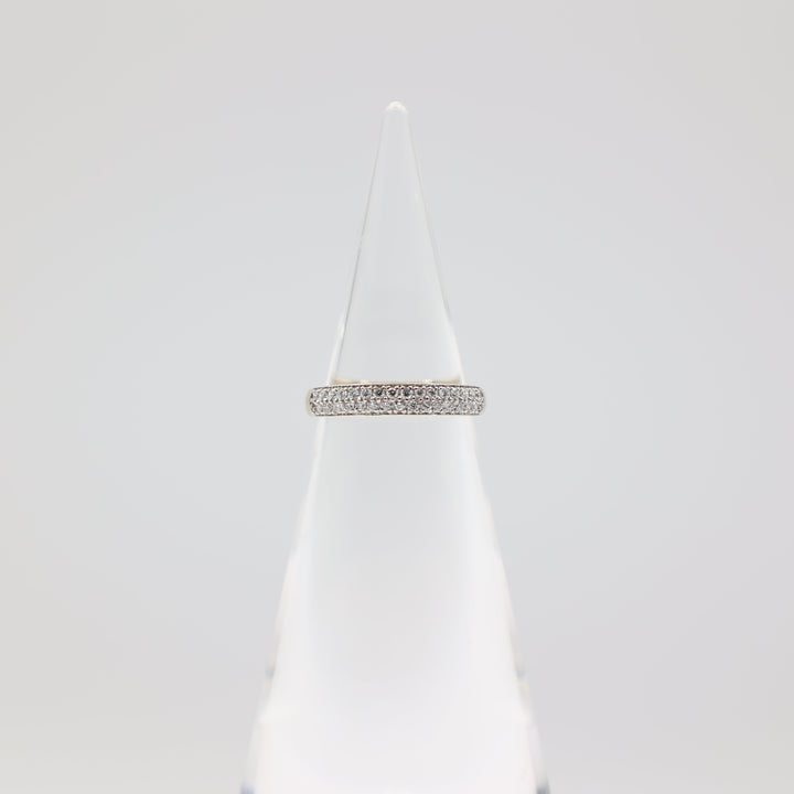 14k White Gold Pave Diamond Encrusted Wedding Band Ring - Size 6.5