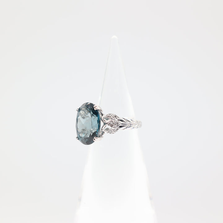 925 Sterling Silver Blue Topaz & White Spinel Ring Size- 7