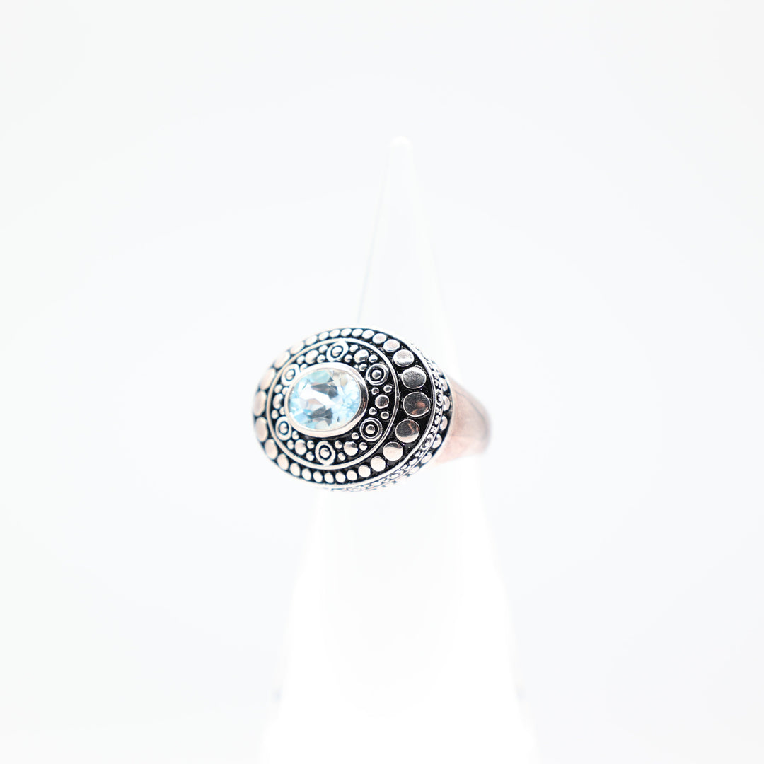 925 Sterling Silver Art Deco Blue Topaz Ring - Size 7 / 10.76 g