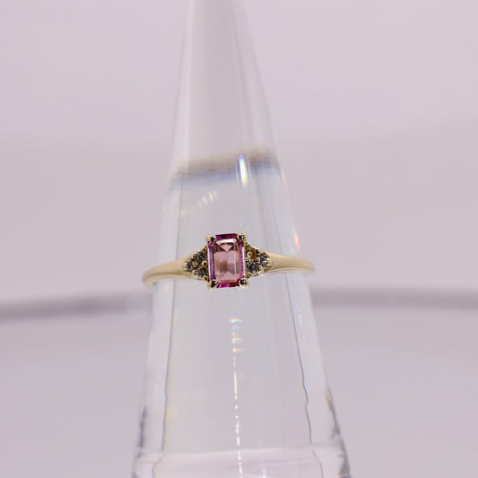 14k Yellow Gold Pink Tourmaline Diamond Cluster Accent Ring - Size 6.75