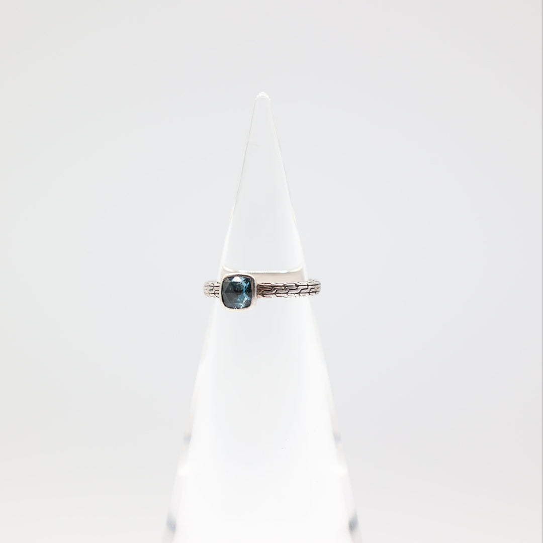 John Hardy 925 Silver Classic London Blue Topaz Ring Size 7