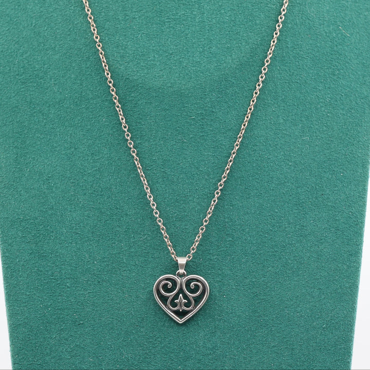 925 Sterling Silver Retired James Avery French Scroll Love Heart Necklace