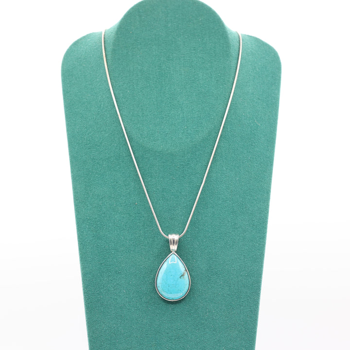925 Sterling Silver Turquoise Teardrop Pendant