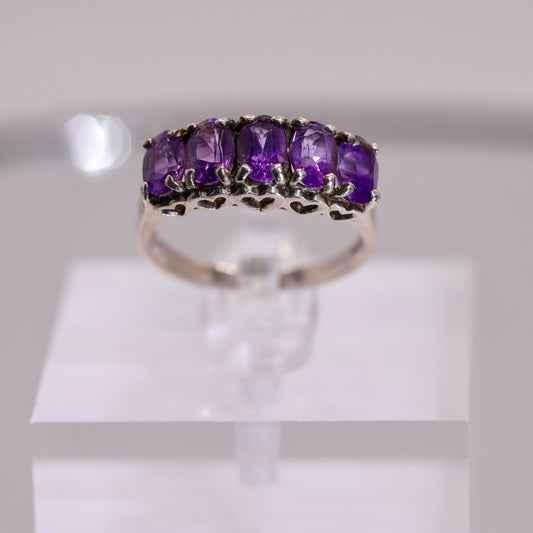 925 Sterling Silver Five Tone Amethyst Ring - Size 7