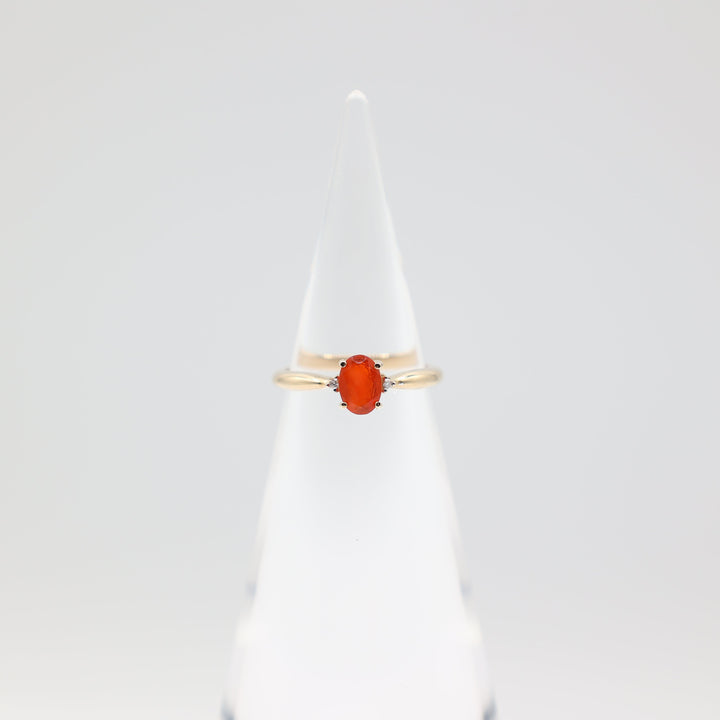 14k Yellow Gold Ring With Orange Oval Stone Size 7
