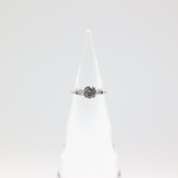 14k White Gold With White Spinel Stones Ring Size 6
