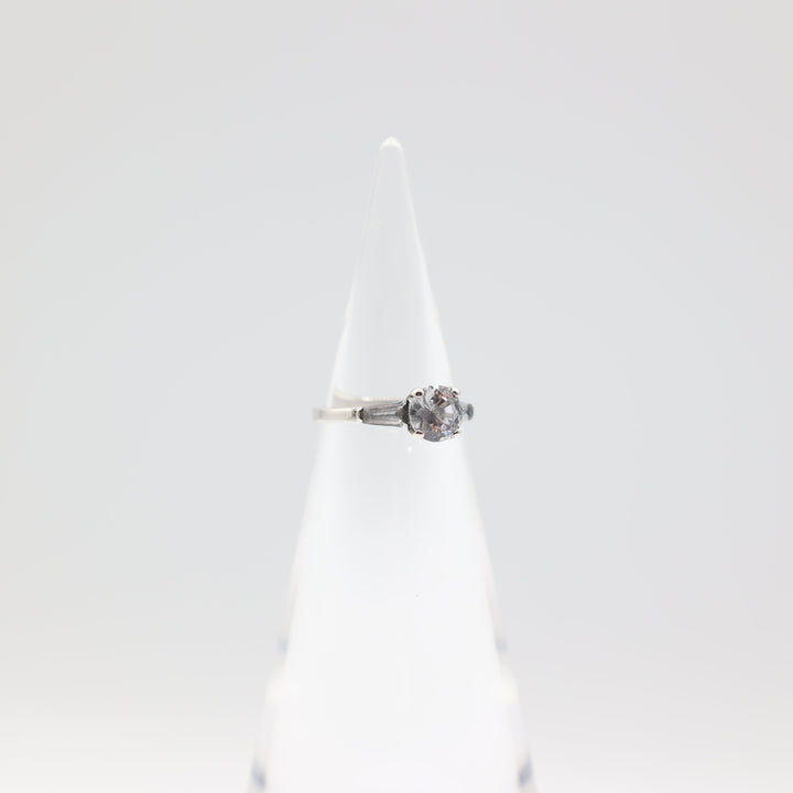 14k White Gold With White Spinel Stones Ring Size 6